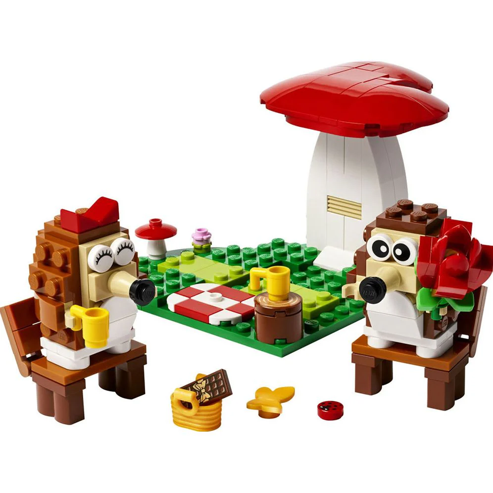 LEGO LEL Seasons Hedgehog Picnic Date 40711 - Image 8