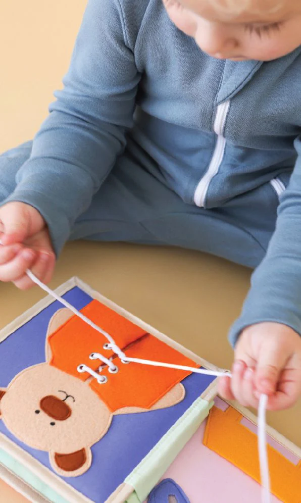 Medic Nano Quiet Book - Image 6