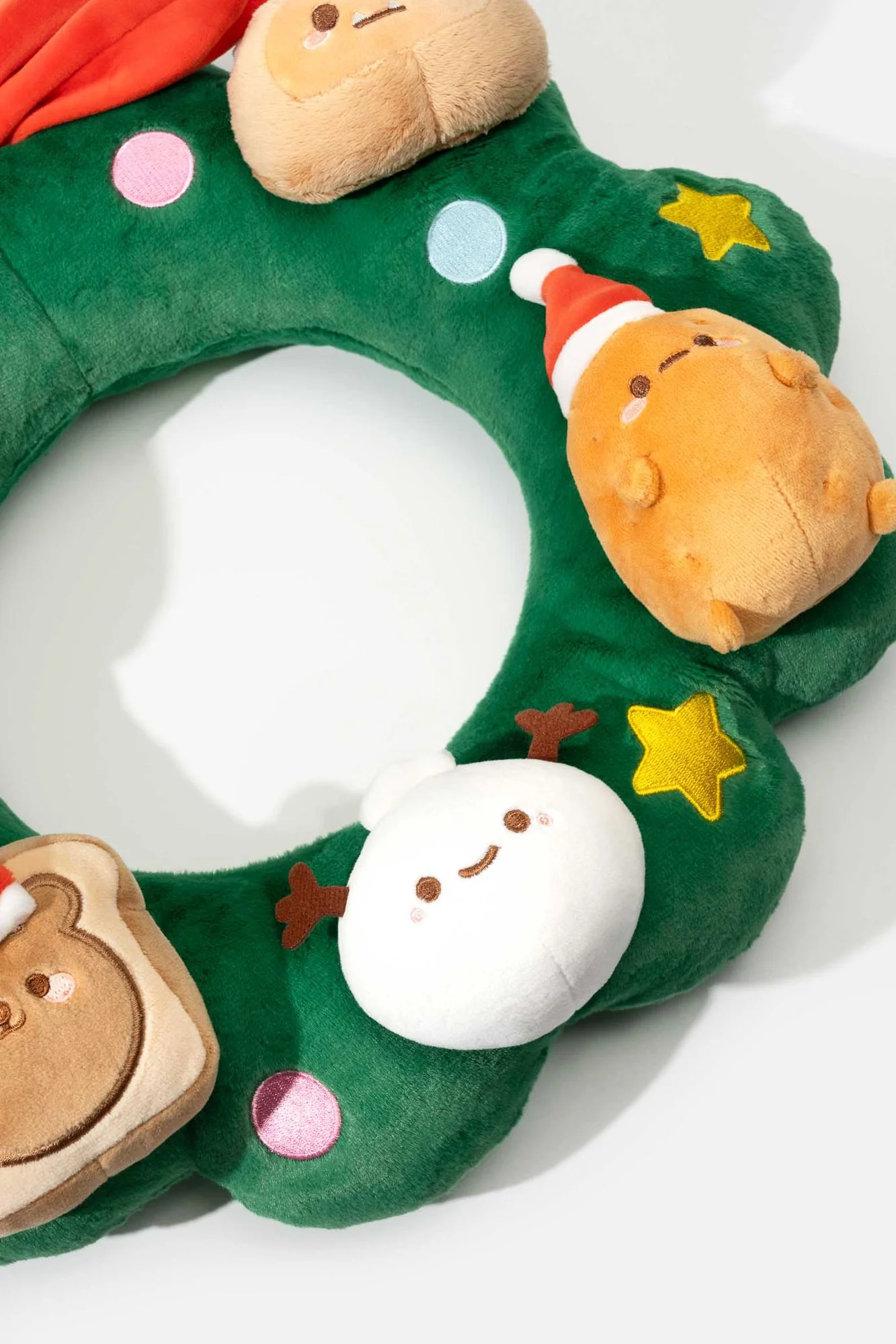 Smoko Friends Wreath Plush - Image 3