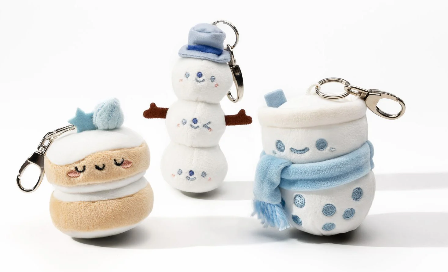 Smoko Winter Wonderland Plush Keychain Blind Box - Image 3